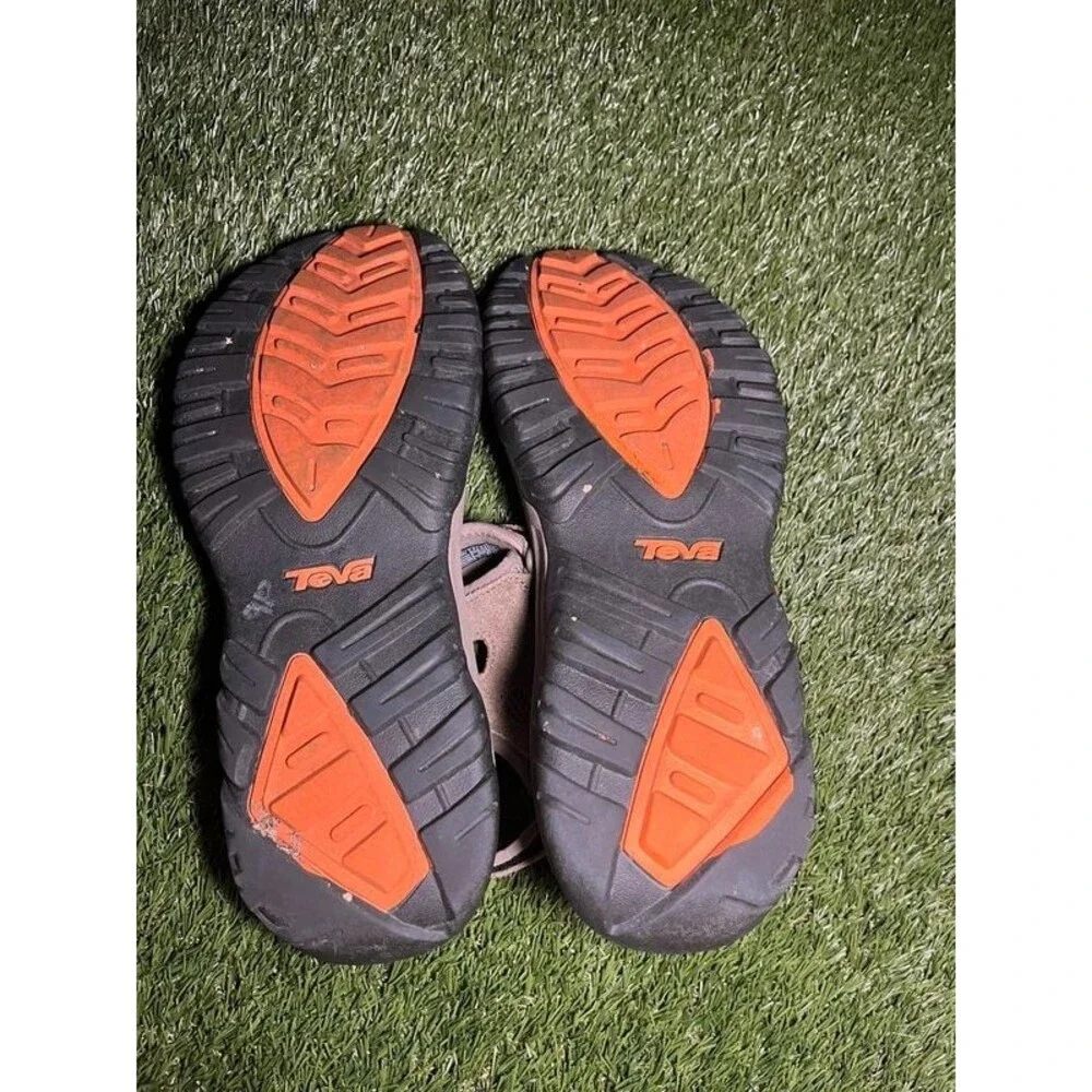 Men’s Hudson Size 13 Teva Sandals